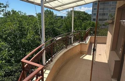 Vermietung eines gemütlichen und geräumigen Apartments, 120 m², Varna, Bulgarien